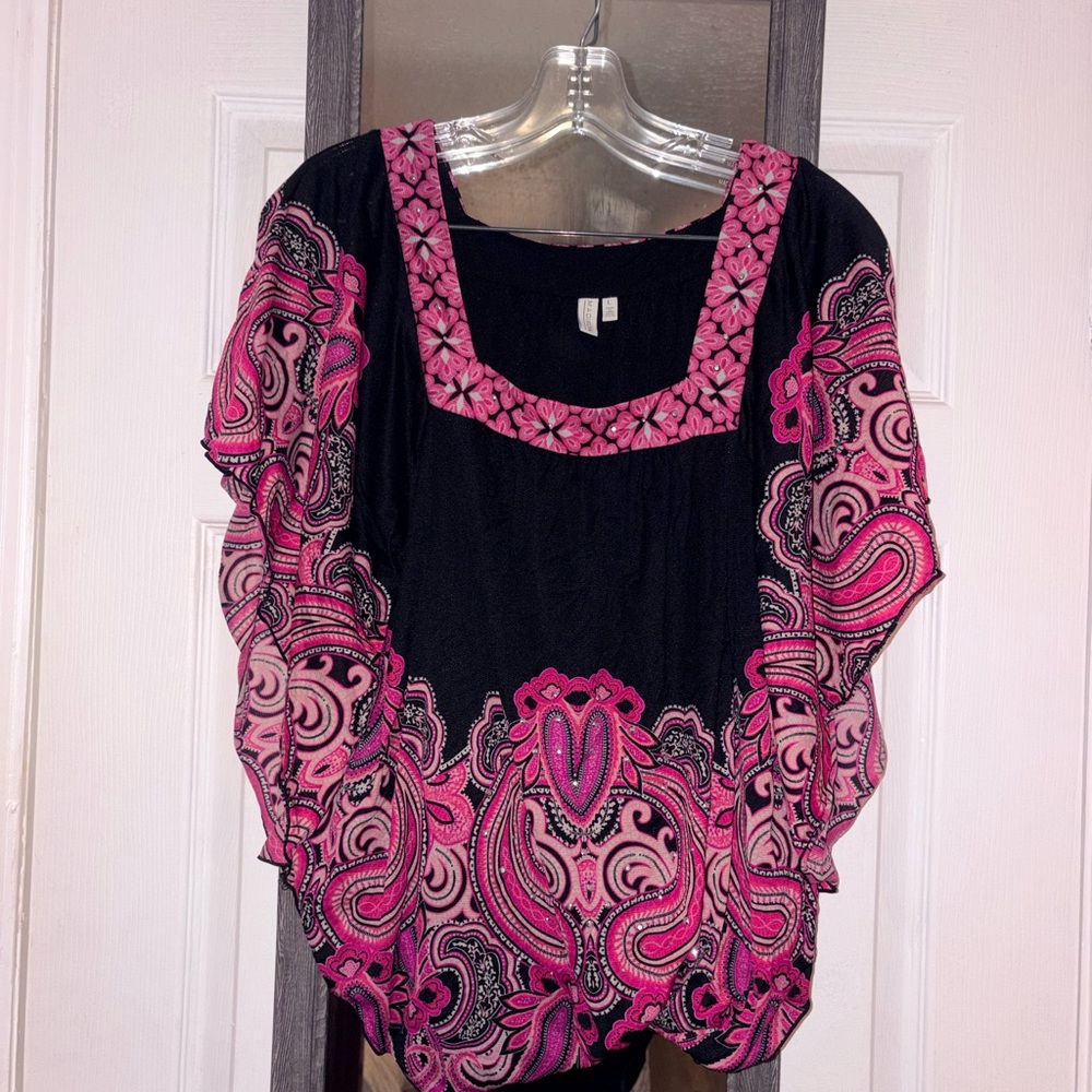 Madison Black and Pink Patterned Blouse Y2K